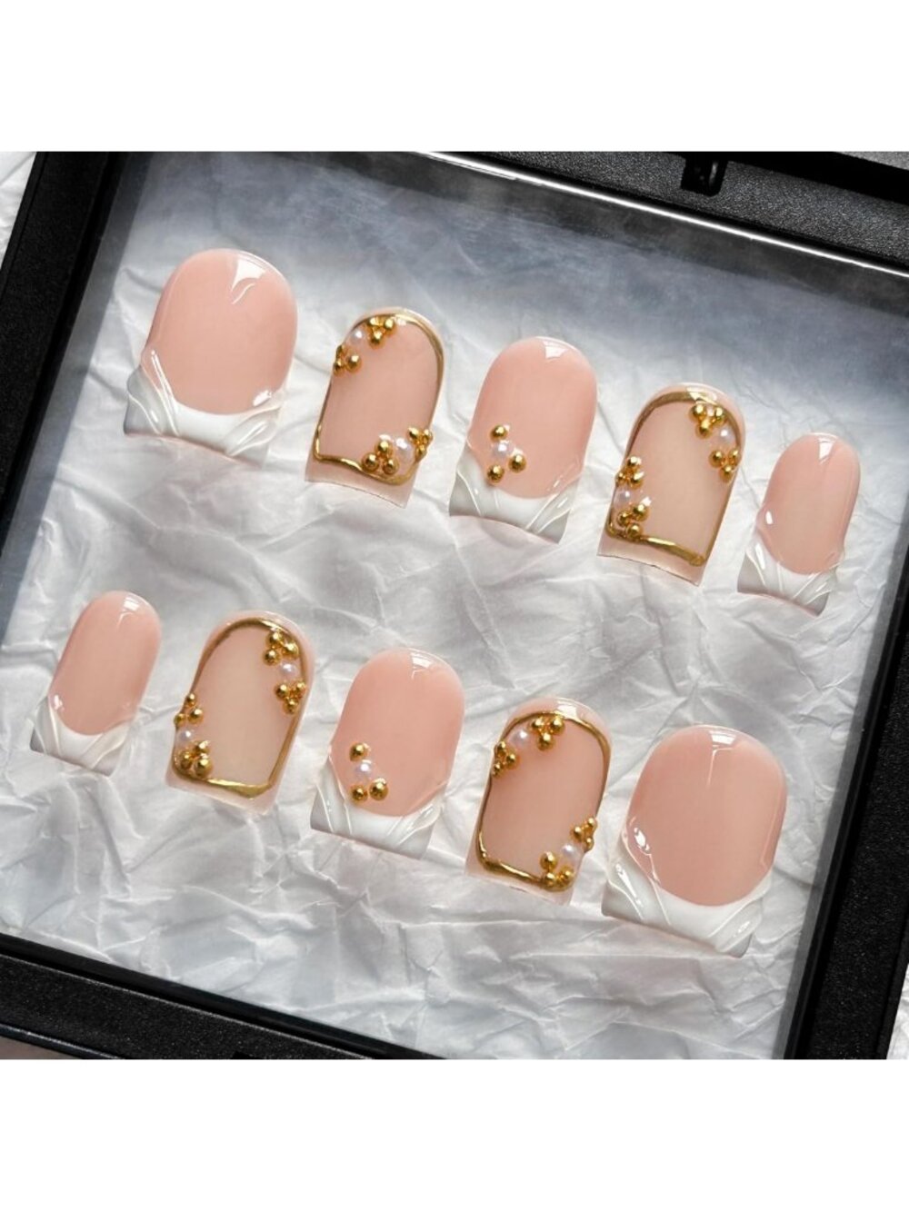 3D Handmade Press-On Nails Set | Short Square Nude Pink & White French Tips | 10